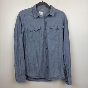 WeSC Shirt Mens Medium Chambray Button Down Long Sleeve‎ Double Pocket Blue